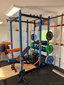 Dřepovací klec s platformou - nová posilovací klec - 9