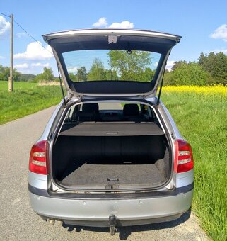 Škoda Octavia II kombi 2.0 TDi - 9