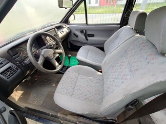 Volkswagen Polo 1.3i | Rok 1993 - 9