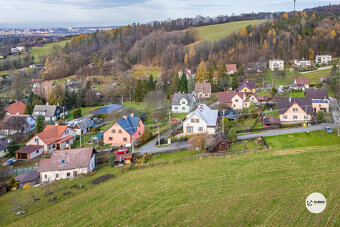 Stavební pozemek o výměře 1044 m2 v obci Skalice - 9