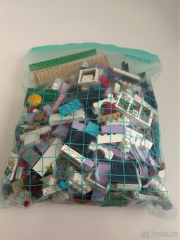 Lego friends 41095 Emmin dum - 9