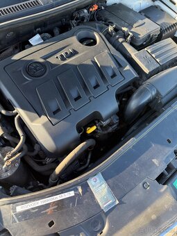 Škoda Superb combi II 2.0 tdi 125kw 12/2013 274tis - 9