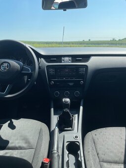 Škoda Octavie iii 1.4 Benzín + CNG 81 Kw 2018. TKM 77tisíc ‼ - 9
