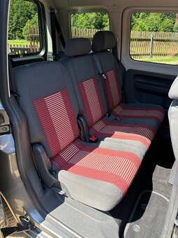 VW Caddy 1.6 TDi 75kW, rok 2012 - 9