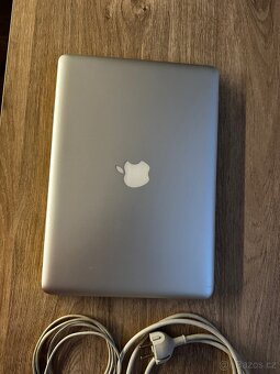 MacBook Pro - 9