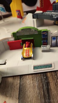 Garáž hot wheels - 9