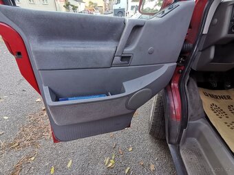 Volkswagen Multivan 1.9TD 50kw AllStar 7 míst T4 - 9