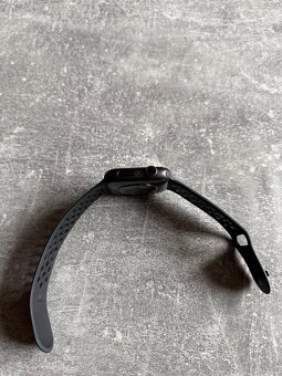 Apple Watch SERIES 6 44 mm Space Gray Aluminium Case - 9