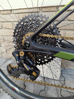 SCOTT SCALE 900 RC WORLD CUP - karbonová kola Roval Control - 9