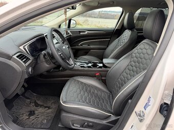 Ford Mondeo MK5 Vignale - 9