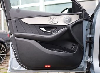 Mercedes-Benz GLC 43 AMG 4MATIC 2018 - 9