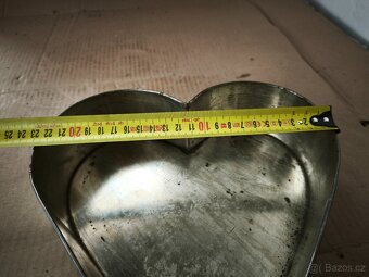 Starožitná forma ve tvaru srdce - 9