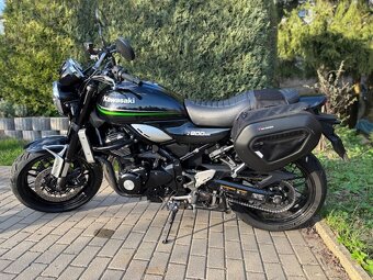Kawasaki Z900 RS - 9