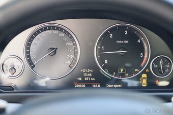 BMW F10 530d M-Packet – 180 kW, 8st. automat - 9