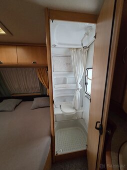 Prodám karavan Hobby 460 - 9
