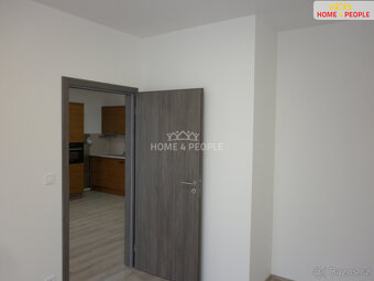 Pronájem bytu 2+kk, 50m2, Milovice - 9