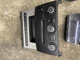 jednotky, radio, Sahara bmw e60 525D - 9