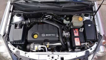 Opel Astra H 1.7 Cdti kombi , klima nová STK, ISUZU motor - 9