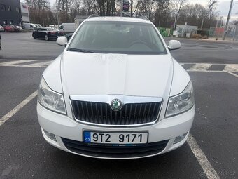 Škoda Octavia 2,0 TDI AUTOMAT KŮŽE TAŽNÉ ZIMNÍ  I LETNÍ KOLA - 9