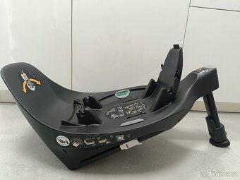 Cybex autosedačka a báze - 9