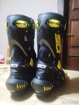 SIDI ST - 9