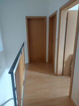 Pronájem mezonetového bytu 3+kk - 9