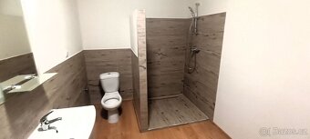 Byt 2+kk u Kopřivnice, 16.000 i s energiemi, zahrada... - 9