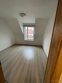 Pronájem nového bytu 3+kk s park. místem v Č. Budějovicích - 9