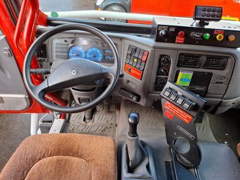 Hasičské vozidlo, Renault 4×4 CCF, 2000L - 9