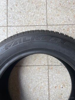 Prodám nové celoroční pneu Falken 225/55 R 17 101V XL - 9