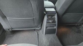 Superb 2.0 TDi - 103 kw r. v. 2013 - nikdy nebouráno - 9