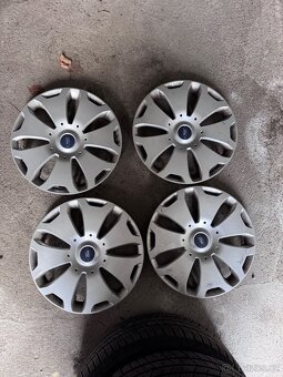 Zimní sada Ford Mondeo MK4, Barum 215/55 R16 + poklice - 9