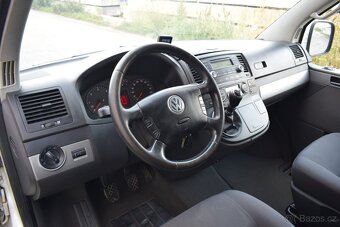 Volkswagen Multivan 2.5TDi 128KW 4x4/7MÍST/TAŽNÉ/ - 9