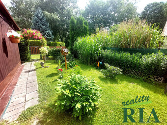 Nymburk "NaŽábě"-rekr.chata 1+kk, bazén, poz. 315m2-pěkné - 9