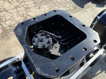 Sortýrovací drapák na bagr 4-8t - 9