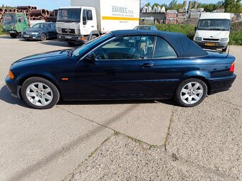 BMW 323CI - 9