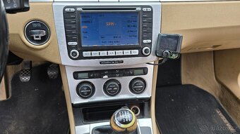 Volkswagen Passat B6 2.0 TDI,103kw, nova stk, 4x4 - 9