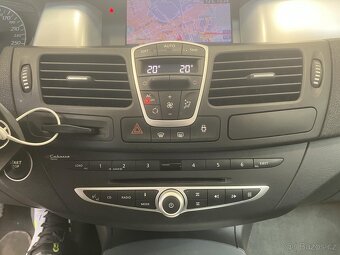 Renault Laguna 2.0 dCi , 110 kW nafta, 2007 - 9