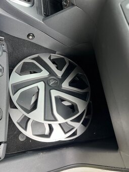 Volkswagen Touran TDi DSG - 9