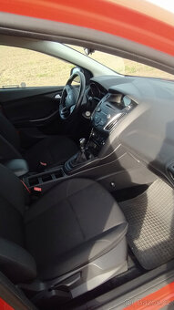 Ford Focus Kombi 1,6 , 77 kW , 2018 , 71 766 km - 9