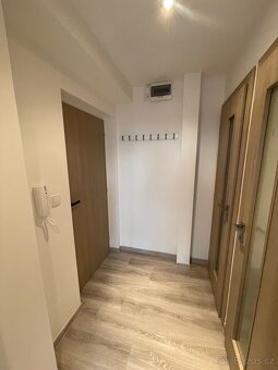 Byt 2+kk, 44 m² – Ostrava-Poruba, ul. Svojsíkova - 9