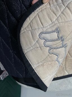 Krásná Podsedlová dečka EQUILINE diamac logo VS black-třpyt. - 9