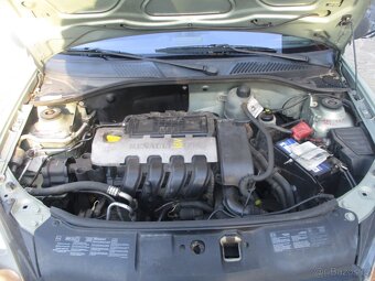 Renault Clio 1.2i - 9