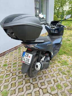 Honda pcx 125 - 9
