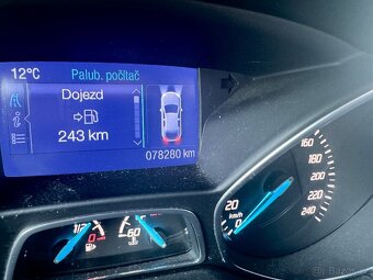Ford Kuga 1,6 i, naj. 78.000 Km, nové ČR, 2 majitelka, 2013 - 9