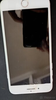 Iphone 8 plus+příslušenství - 9