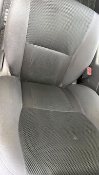 Toyota RAV 4 2,0i benzín 110kw - 9