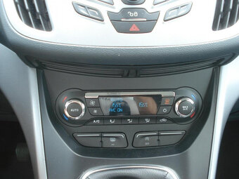 Ford C-MAX 1.0 92 KW 1 . majitel - 9