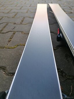 ATOMIC Redster G9 177cm r-18.2. Model 2024/2025 - 9