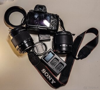 Prodávám Sony a55,Sony 55-200,tamron 28-80 - 9